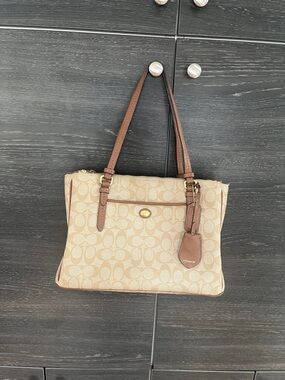 Coach Peyton Jordan Signature C Beige Tan Bag